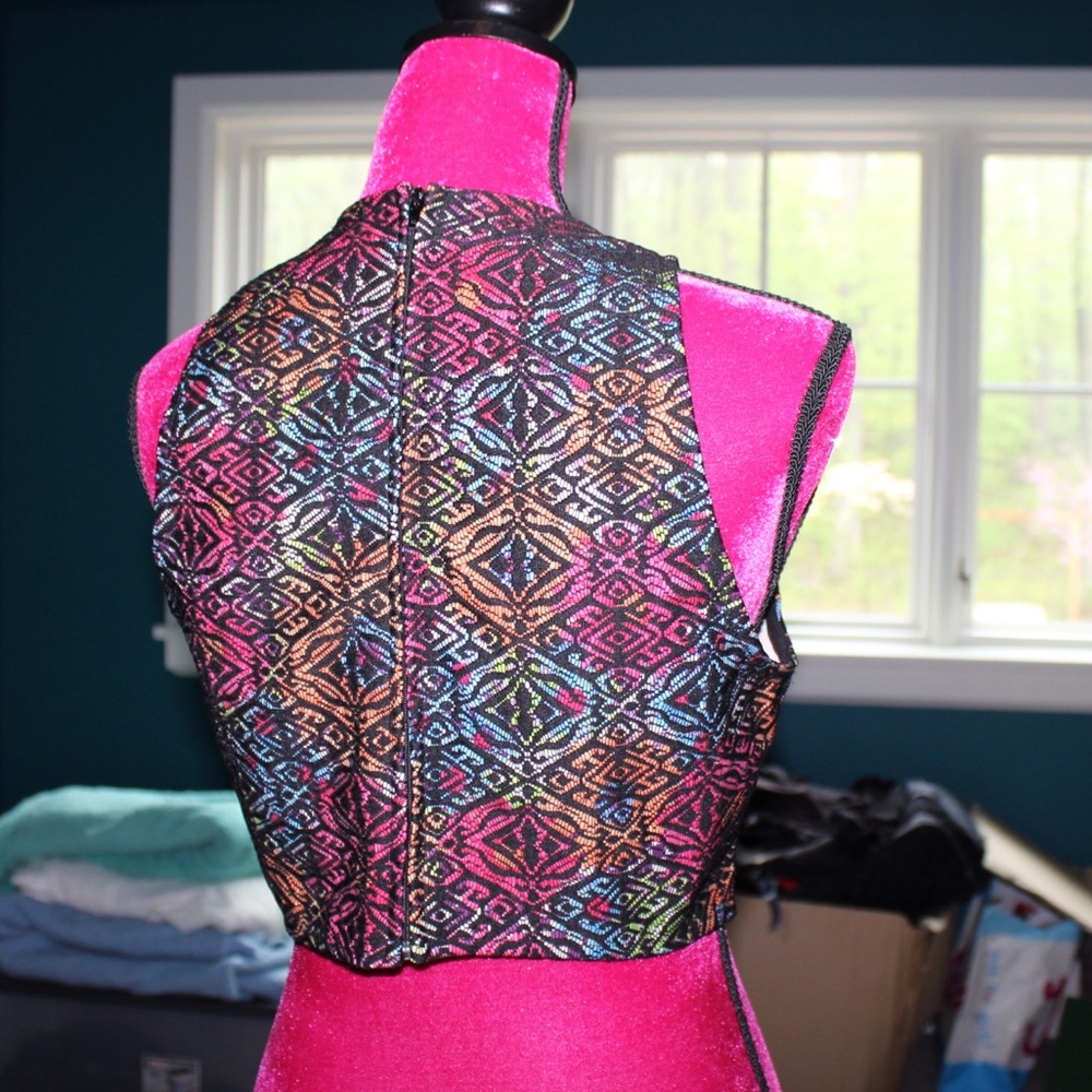 Top Shop Crop - Picture 3 of 3